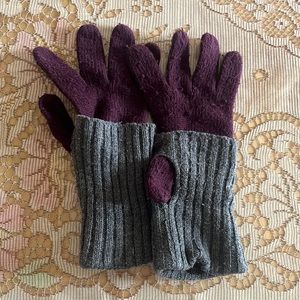 Divided H&M knit gloves